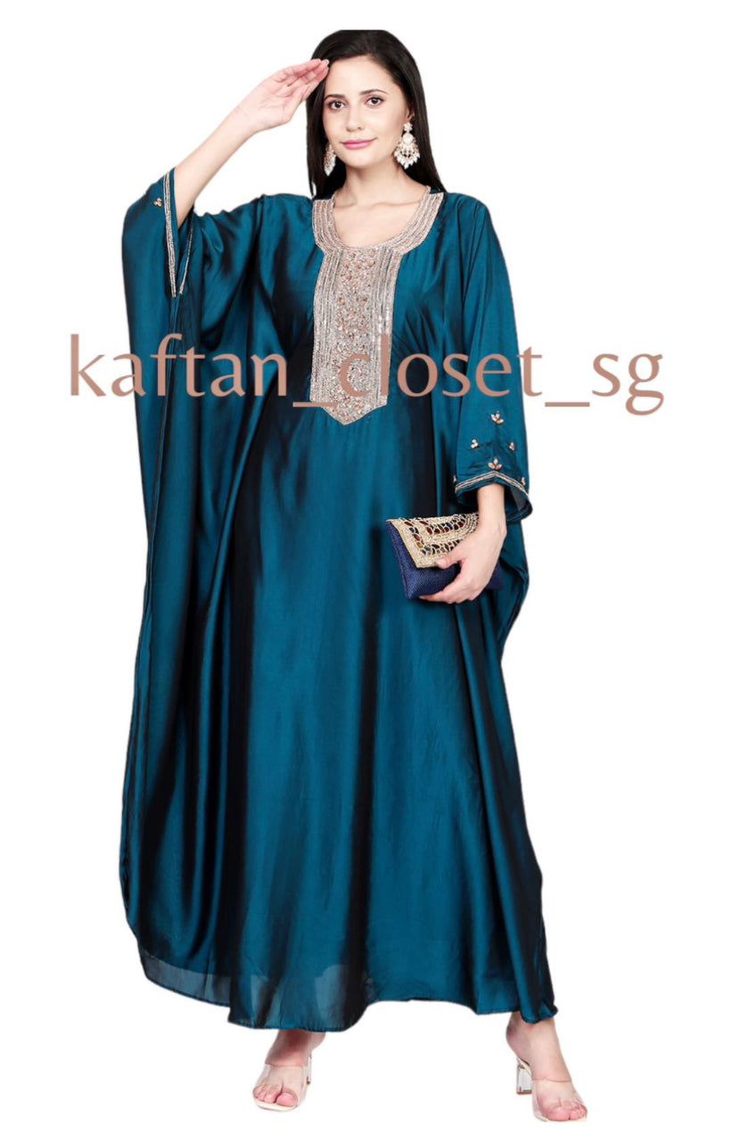 Amoura Kaftan