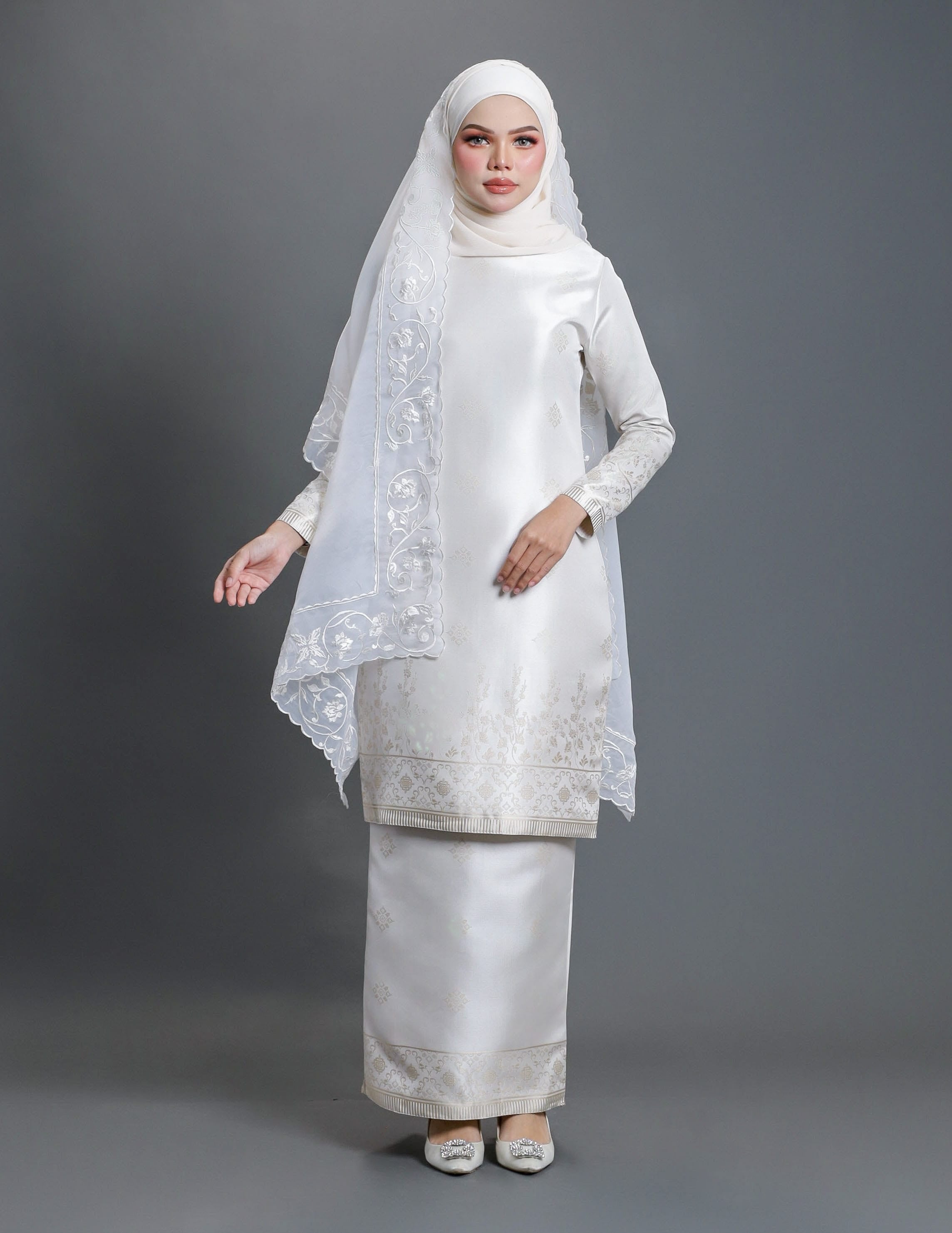 Juwita Kurung